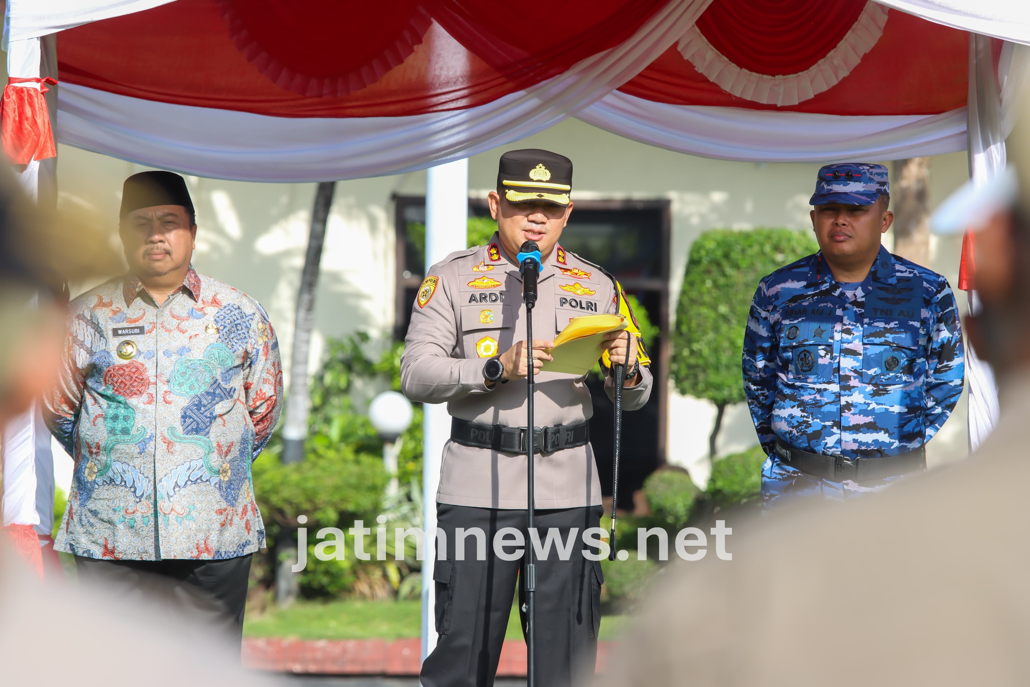 Apel Gelar Pasukan Operasi Ketupat Semeru 2025, Polres Jombang Siap Amankan Idul Fitri 1446 H/2025 M