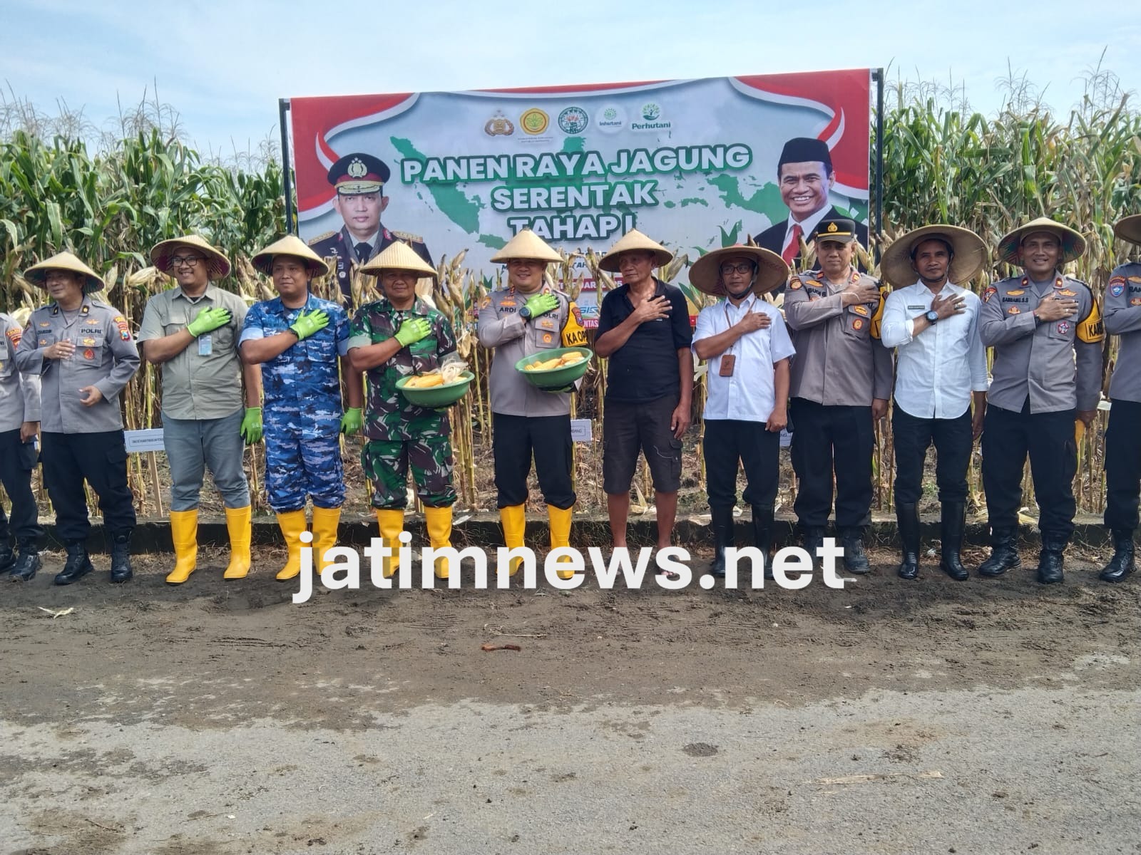 Dukung Swasembada Pangan, Polres Jombang Panen Raya Jagung Tahap I