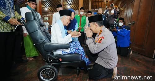 Kapolri Jendral Listyo Sigit Prabowo Silaturahmi ke Ponpes Shiddiqiyyah Jombang