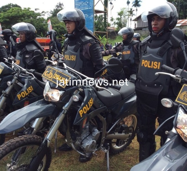 Kesiapan Pengamanan Pengesahan Warga Baru PSHT, Kapolres Jombang Periksa Kendaraan Dinas dan Kelengkapan