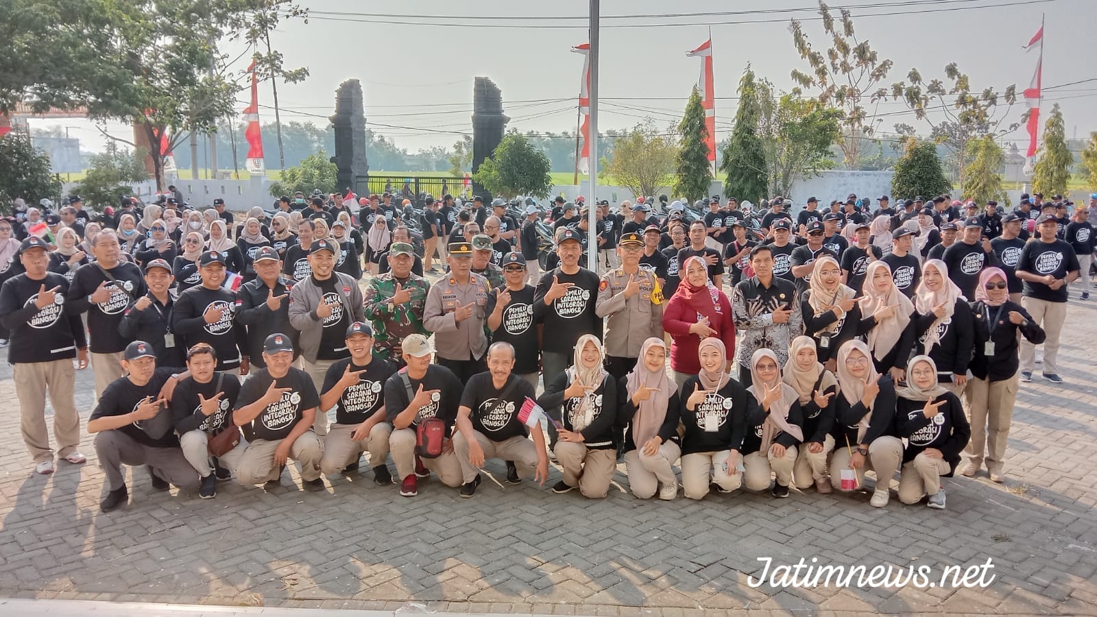 KPU Gelar Kirab Pemilu Dapil 4 Jombang
