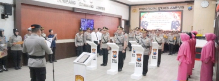 Polres Jombang Gelar Sertijab Waka Polres, Kabagops, Kasat Lantas dan Pengukuhan Kasiwas