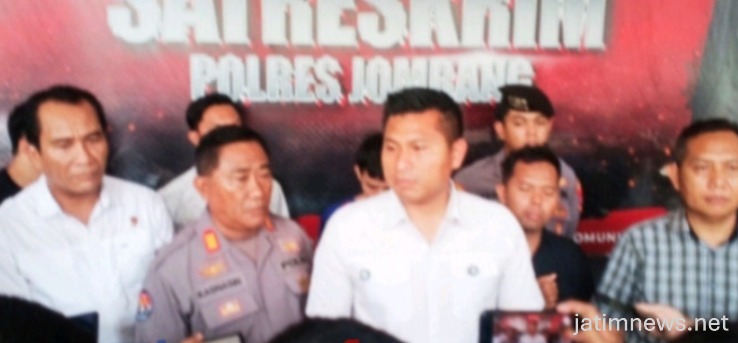 Polres Jombang Tangkap Pelaku Spesialis Bobol Sekolah