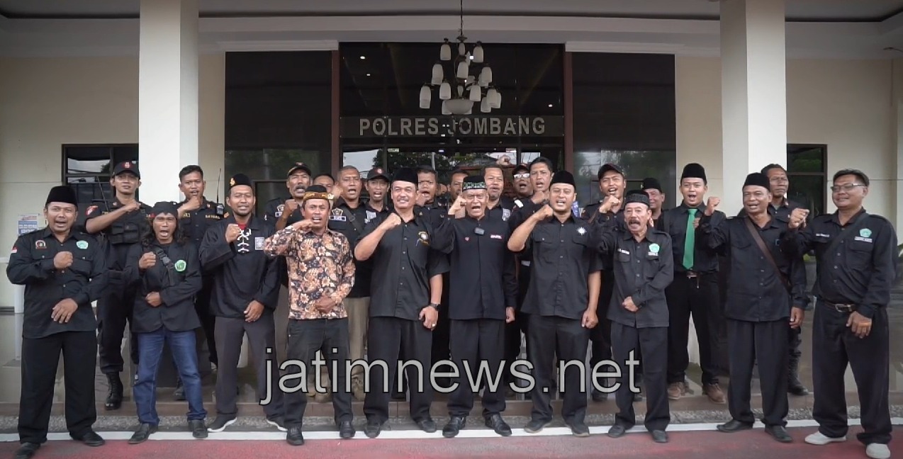 Satgas Pengamanan Perguruan Silat PSJB Kepung Kota Jombang