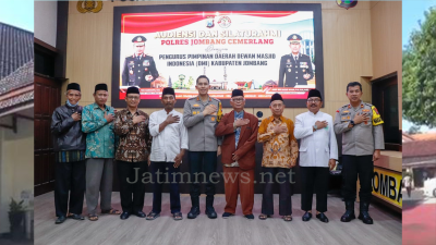 Jumat Curhat, Polres Jombang Lakukan Audiensi Bersama Dewan Masjid Indonesia