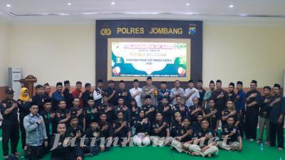 Kapolres Jombang Apresiasi Satgas Pengamanan Perguruan Silat Jaga Malam Takbir