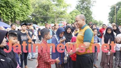 PKL Jombang Salurkan Bantuan Bagi Anak Yatim