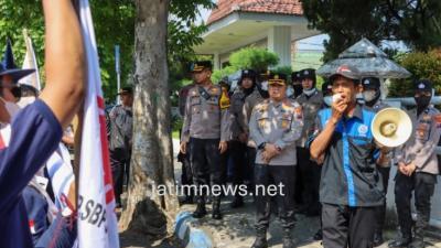 Polres Jombang Gelar Pengamanan Peringatan Hari Buruh Internasional (May Day) 2025